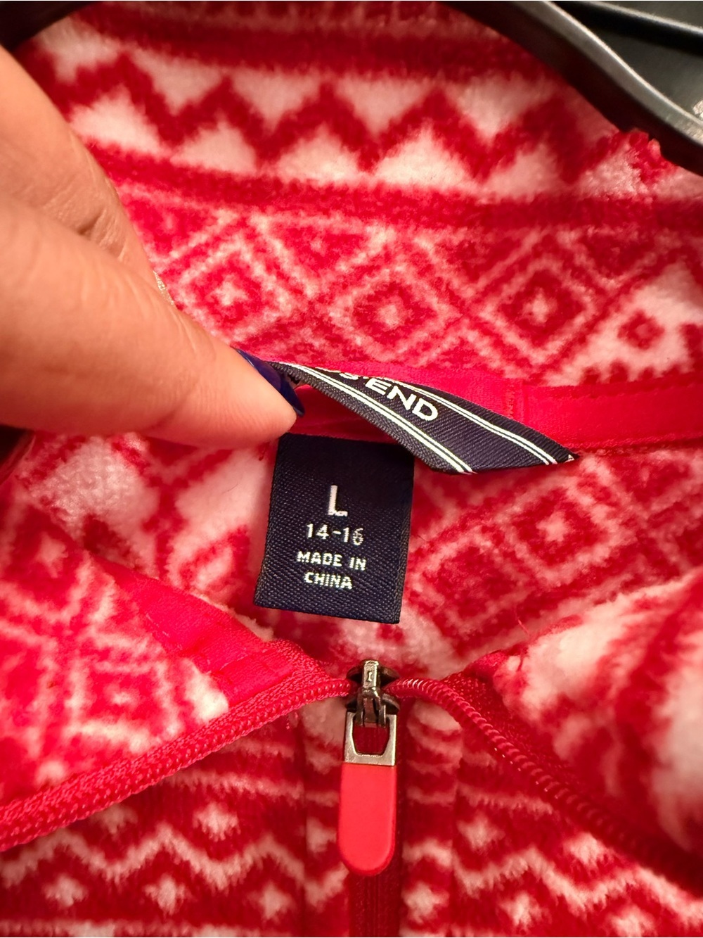 Lands end Red & White snowflake Half-Zip Fleece Pullover. Size Large - Picture 3 of 6